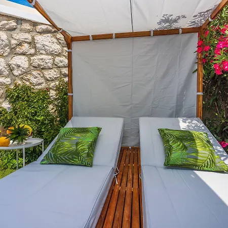 Malerisches Direkt Am Mit Lounge-bett, Privatparkplatz, Klima, Wifi